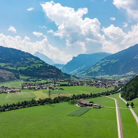 Klausnerhof * Aschau Im Zillertal
