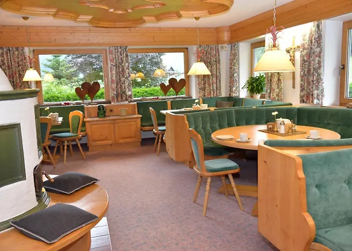 Klausnerhof Guest house Aschau Im Zillertal