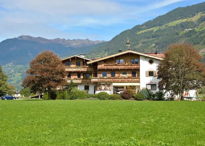 Guest house Klausnerhof 3*