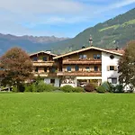 Pensjonat Klausnerhof 3*